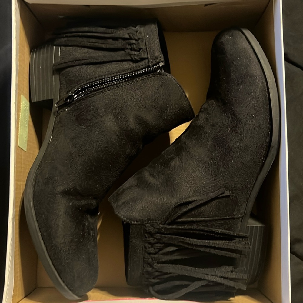 Ankle Suade Boots
